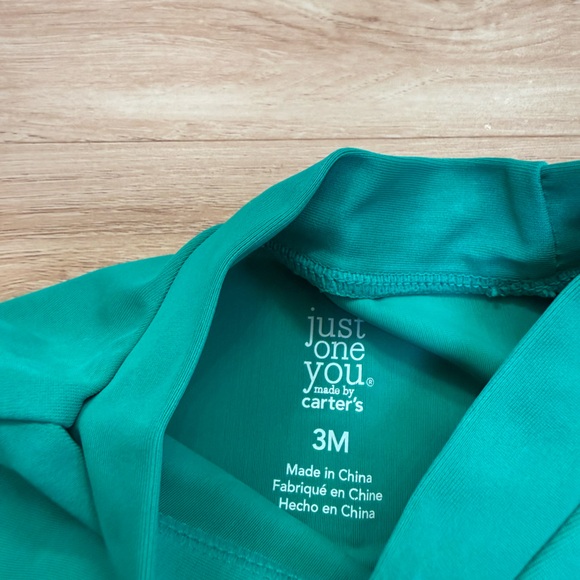 Carter's Dinosaur Rashguard Set - Picture 2 of 4